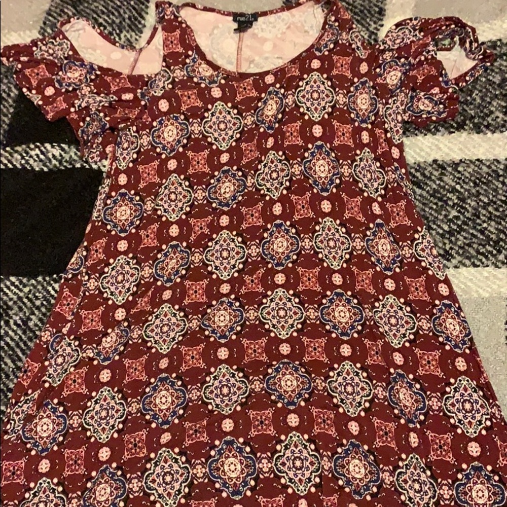 Boho patterned cold shoulder dress